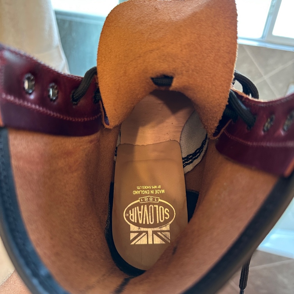 Solovair Burgundy Horween Chromexcel 8-Eye Derby Boot Made in England 8 US Men - Picture 9 of 11